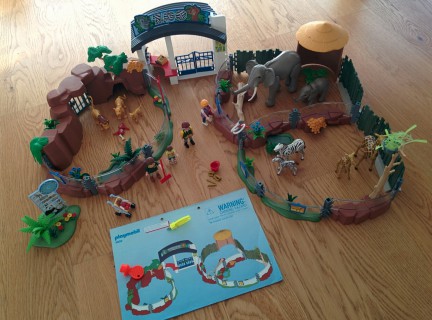 playmobzoo-432x320.jpg