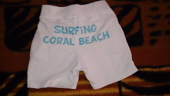 surfing-coral-beach-hose-569x320.png